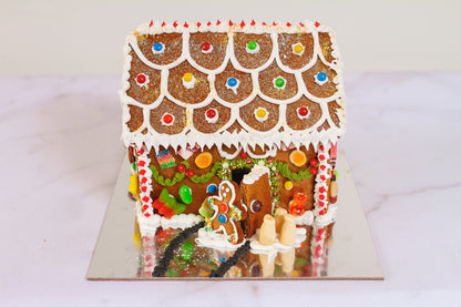 Gingerbread House - Large 19cm