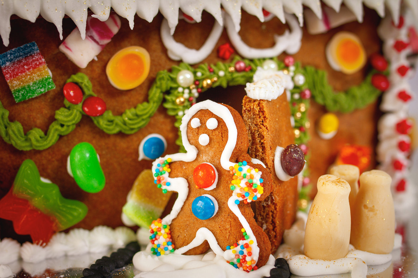 Gingerbread House - Extra Large 19cm