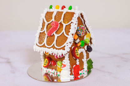 Gingerbread House - Small 12cm